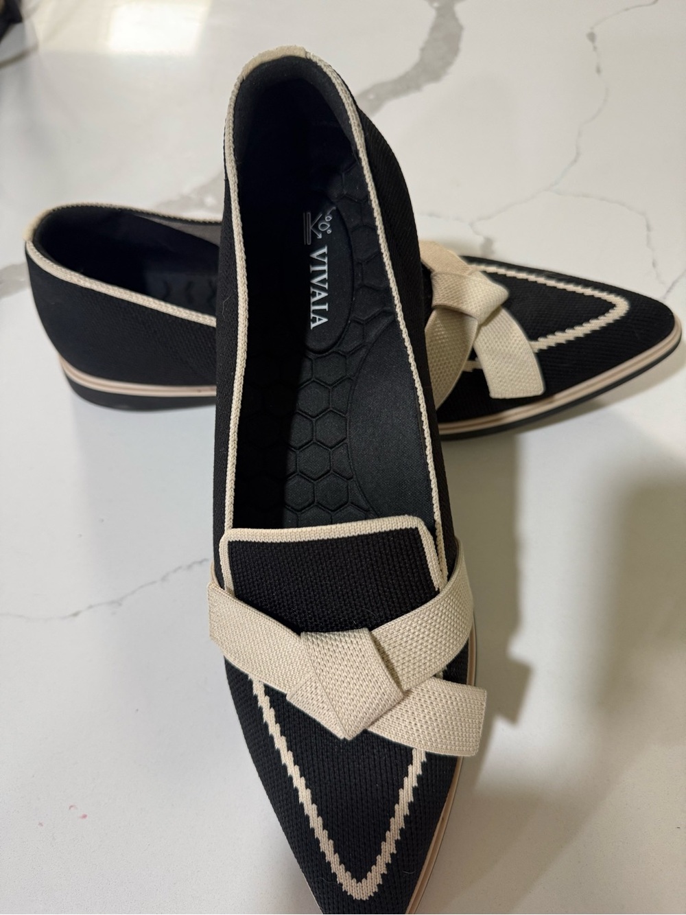 Vivaia Michelle 2.0 Black and Cream Pointed Loafers Like New